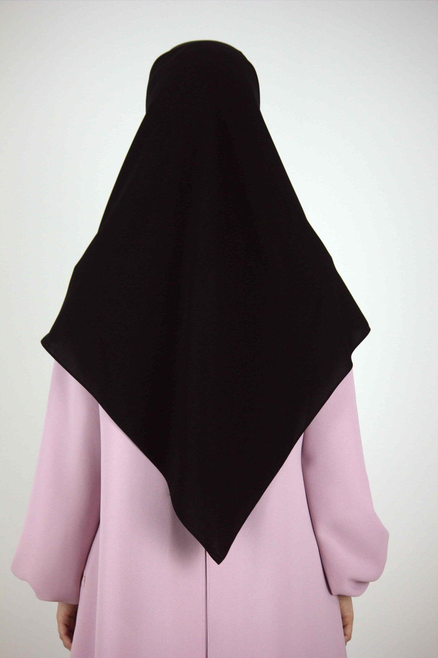 Alya (1 No. Ön-Arka Üçgen)