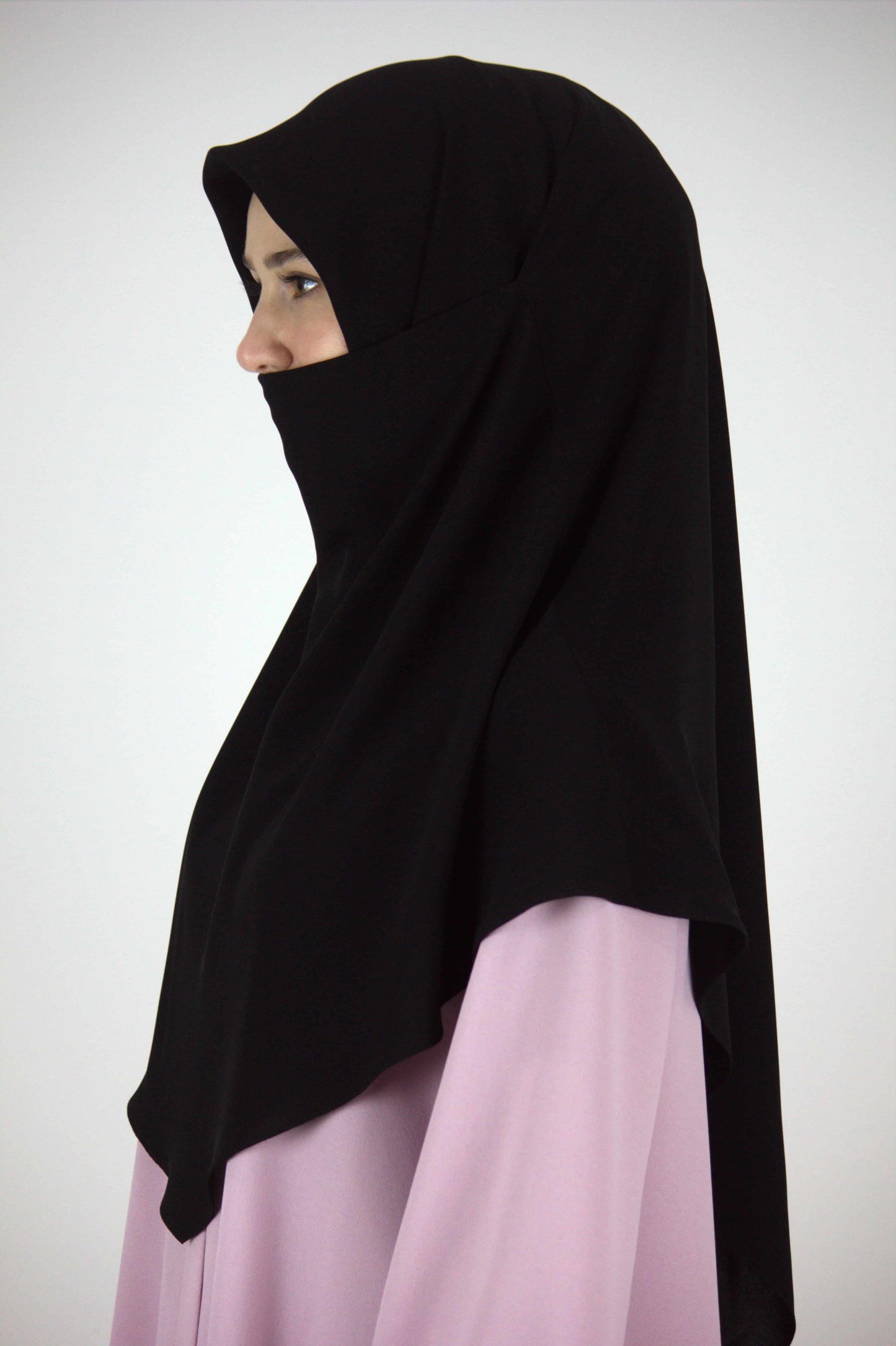 Alya (1 No. Ön-Arka Üçgen)