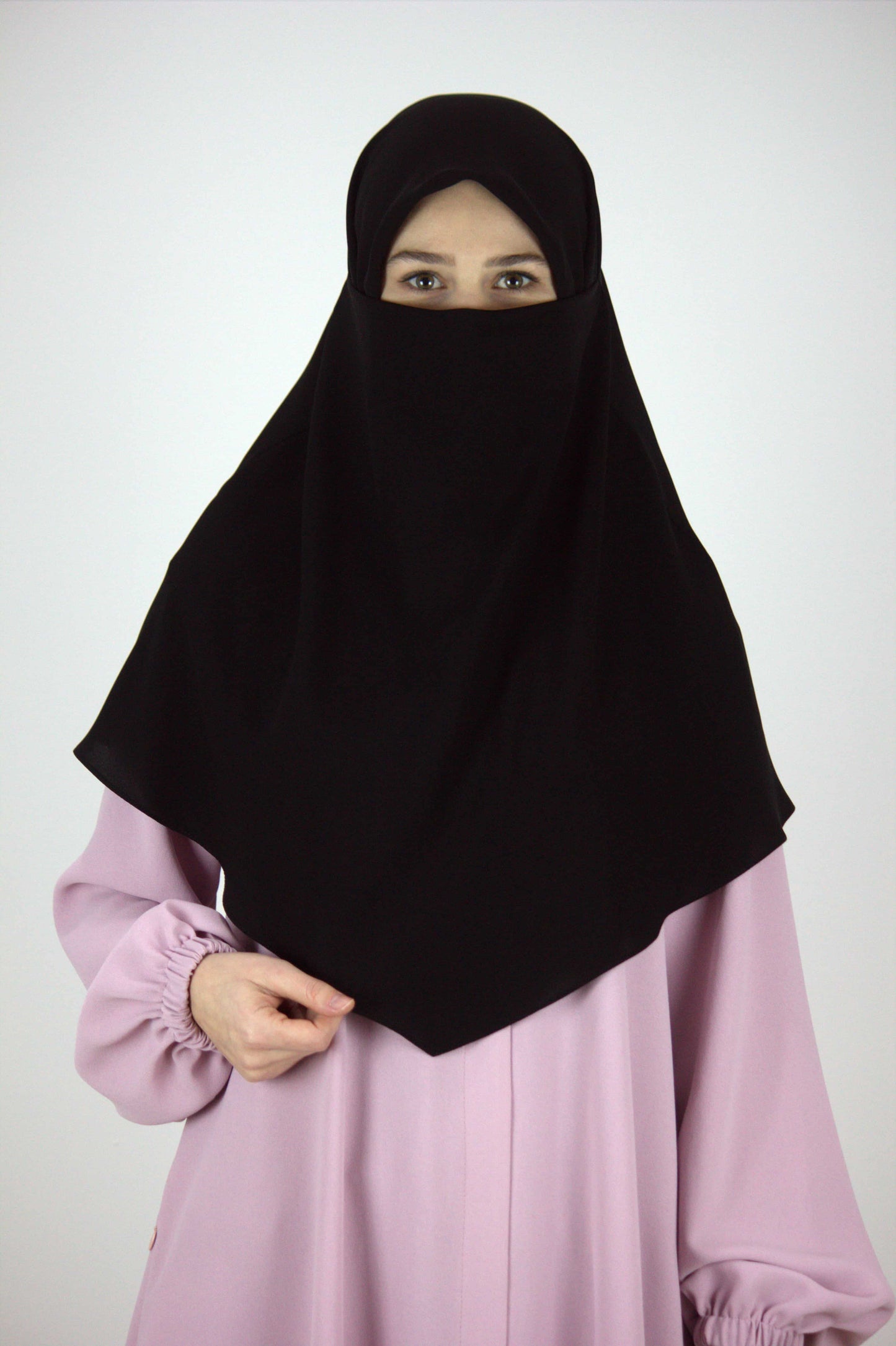 Alya (1 No. Ön-Arka Üçgen)