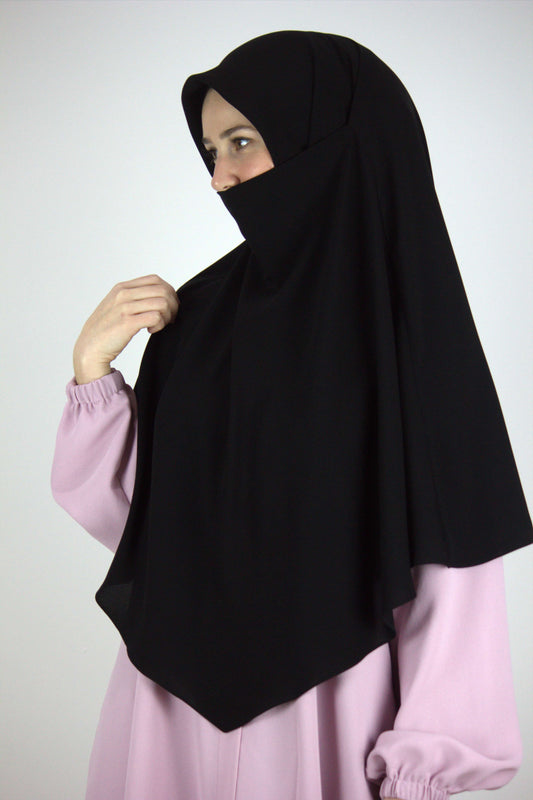Nisa (3 No. Ön-Arka Üçgen)